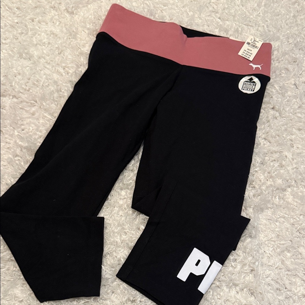 Pink Victorias Secret cropped Leggings in Black and Pink size XS NWT